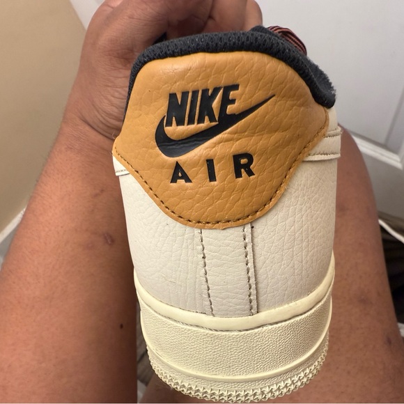 Nike Air Force 1 Low fossil main image 15